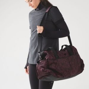 Lululemon All Day Duffel Bag Shatterweave Coral/Bl